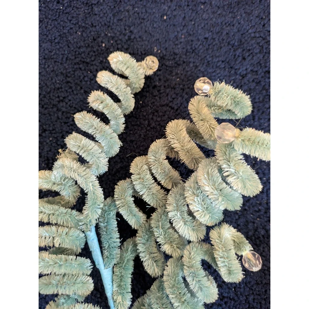 Unbranded vintage chenille